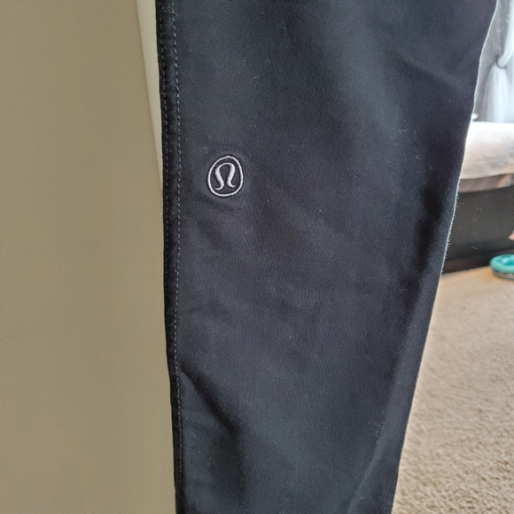 Lululemon Sweatpant Leggings - Picture 4 of 6